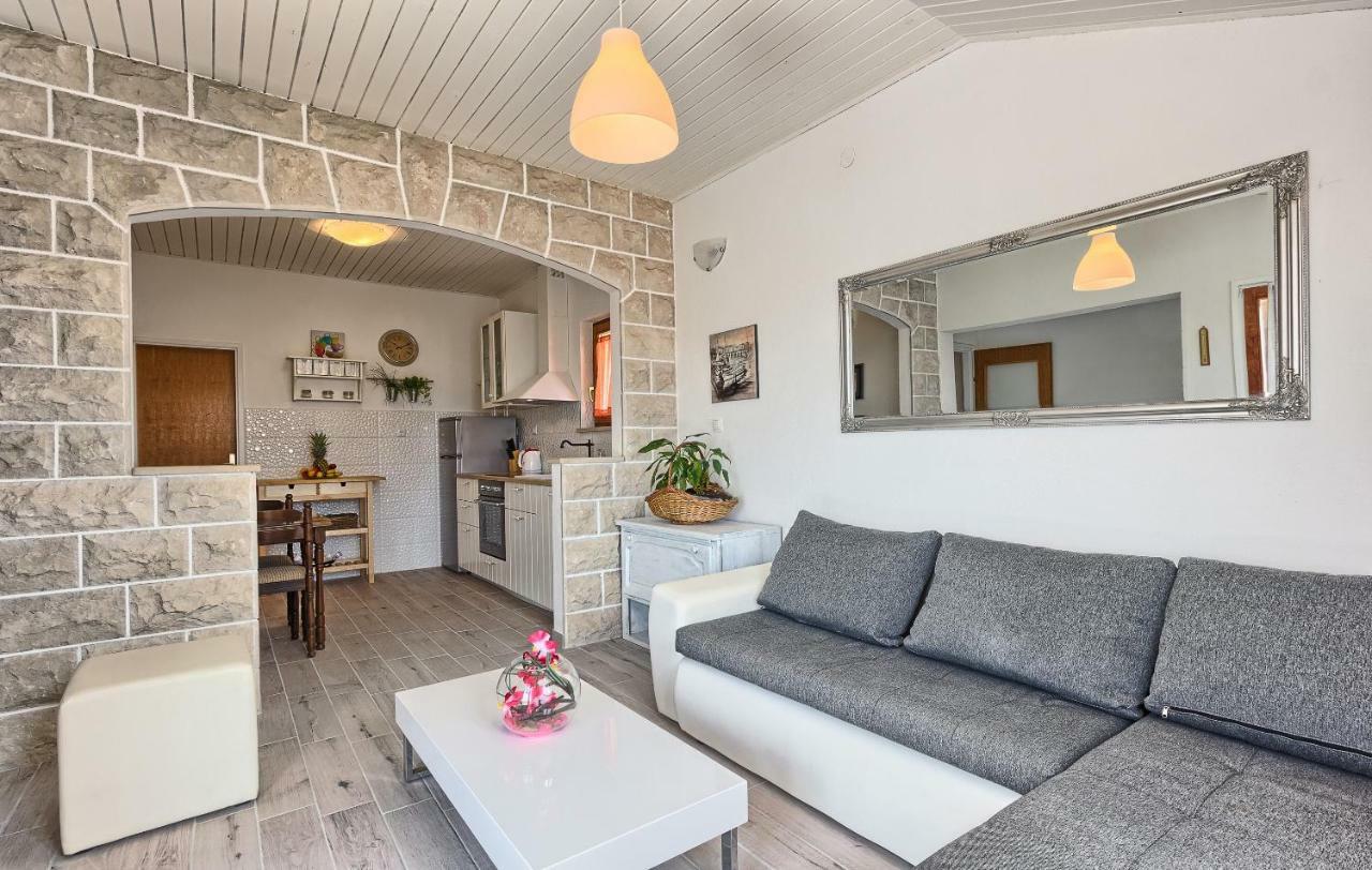 Lantana Apartment Бол Экстерьер фото